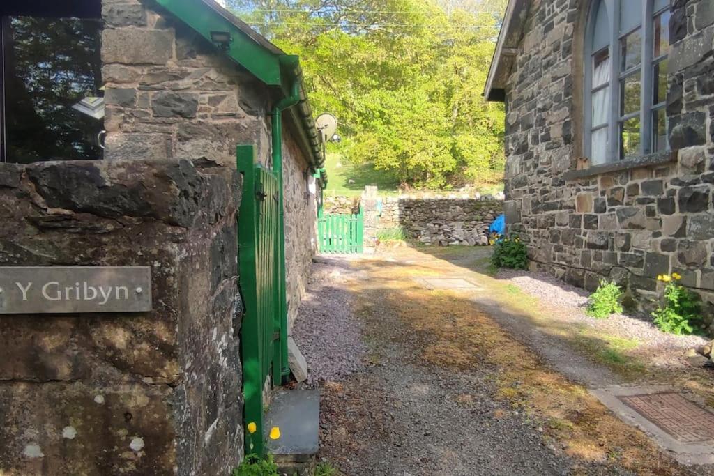 Y Gribyn - Modern Stone Cottage Within Snowdonia'S National Park Dolgellau Exterior photo